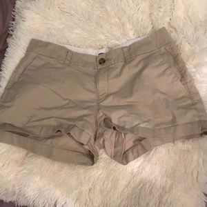 khaki shorts